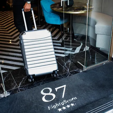 Hotel 87 Eighty-seven - Maison D'art Collection
