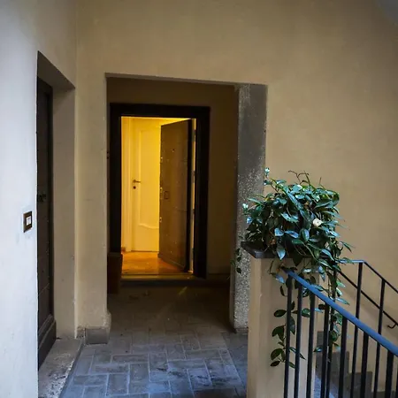 Artsy And Elegant Near Pantheon
