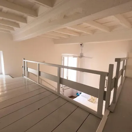 Apartment Artsy And Elegant Near Pantheon Rome