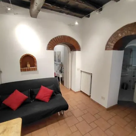 Appartamento Vicolo Del Bologna Roma