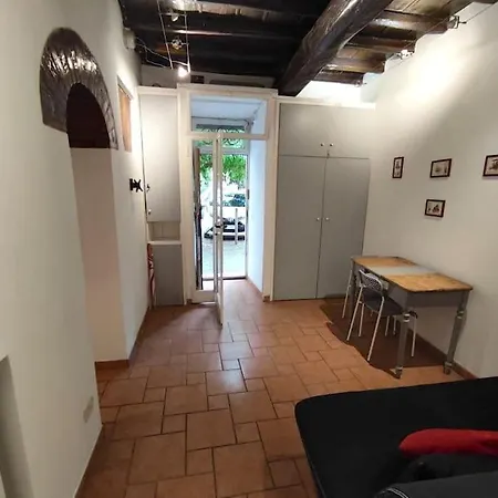 Vicolo Del Bologna Appartamento