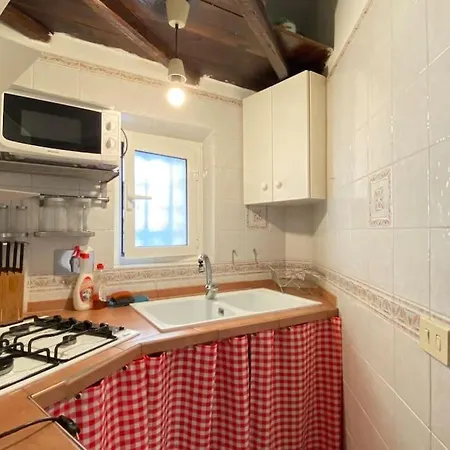 Appartamento Vicolo Del Bologna Roma