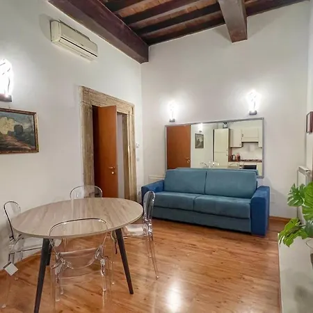 Pellegrino 86 - 101 Flat In * רומא
