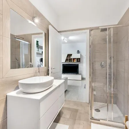 Budapest Design E Piscina Apartment Rome