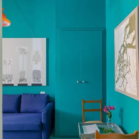 Tarshito Gallery House * Rome