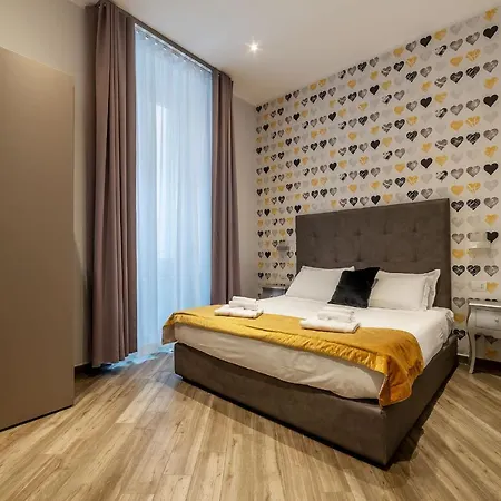 Appartamento Frattina 2 - Fromhometorome *