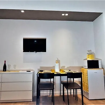 Apartment Tribvni Plebis Rome