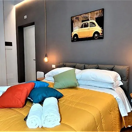 Tribvni Plebis Apartment *