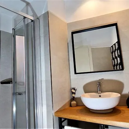 Apartment Tribvni Plebis *