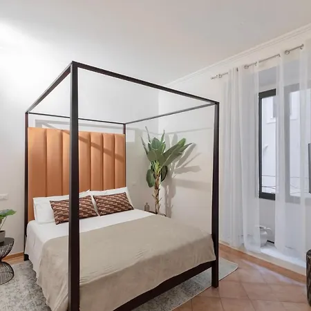 A World Aparts - 21 T. Argentina Apartment Rome