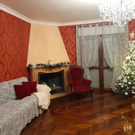 La Casa Di Tizio, Caio E Sempronio *