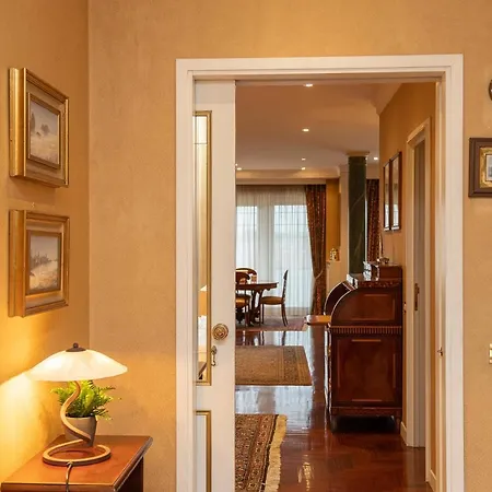 Aurelia Montana Luxury By In Apartment Rome