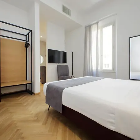 Youroom Abruzzi 3*