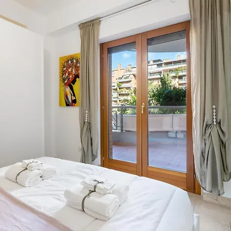 Budapest Design E Piscina Apartment Rome