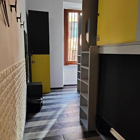 Hostel Free Roma