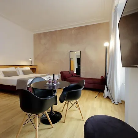 Youroom Abruzzi Guest house Rome