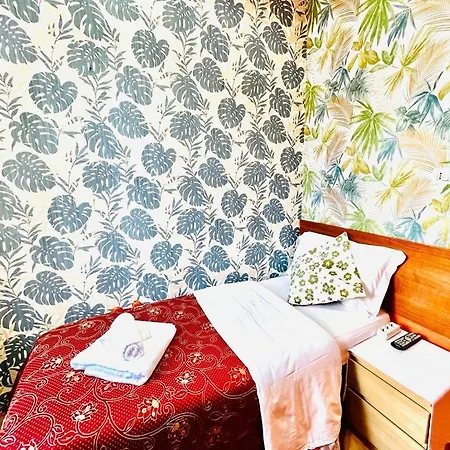 Green Guesthouse *