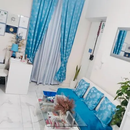 Bed & Breakfast Kambal Maison *
