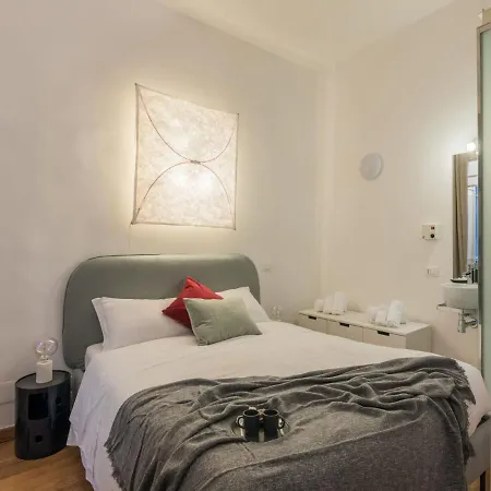 The Best Rent - Cozy Two-bedroom In Via Dei Condotti Appartamento *