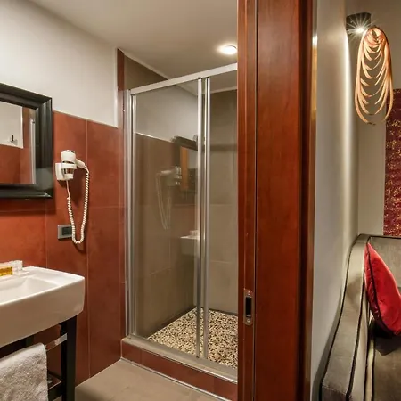 Navona Colors Hotell 3*