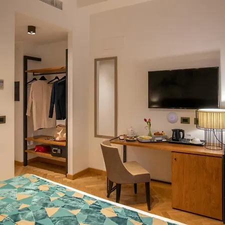 Otel Navona Essence