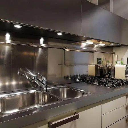 - Campo De' Fiori Apartment Rome