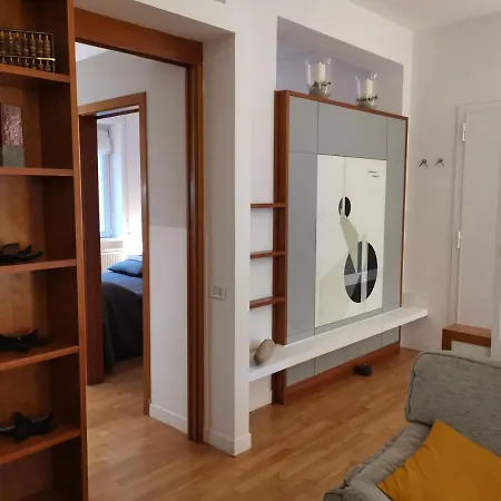 Apartment Domus B Corso Francia *
