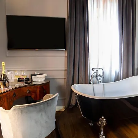 Relais San Lorenzo In Lucina *