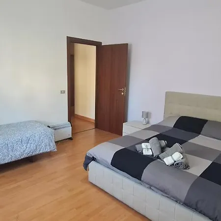 Apartamento 800mt Dalla Metro Roma
