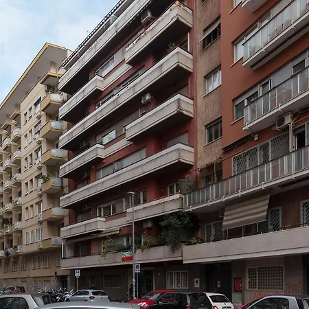 Apartment Bright Flat Near Vatican