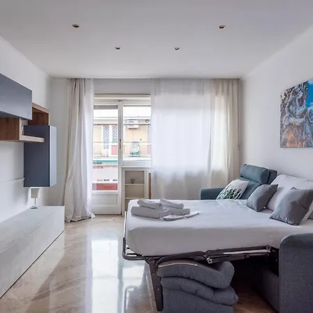 Apartment Bright Flat Near Vatican *