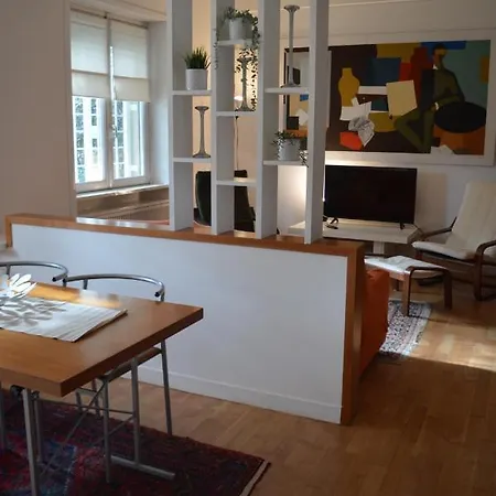 Domus B Corso Francia Apartment *