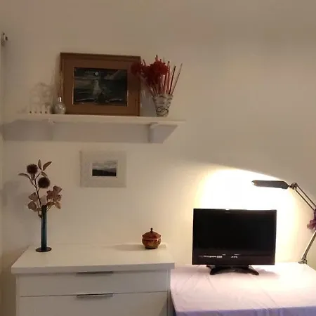 Aquila 52 Apartment Rome