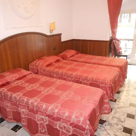 Nakissa 3* Rome