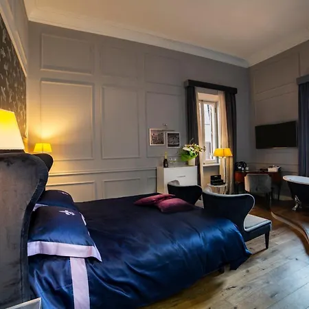 Relais San Lorenzo In Lucina