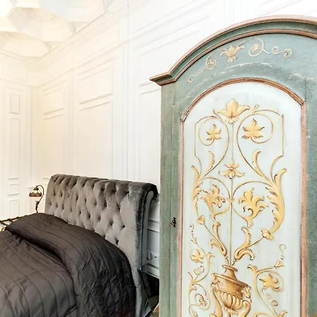 Apartment Navona Artist 8 Rome