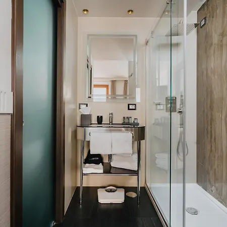 Unica Aparthotel Roma