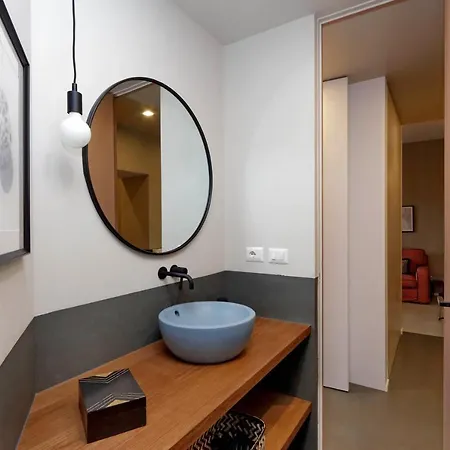 Apartment Ych-bright Penthouse Near Colosseum Rome