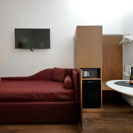 Youroom Carrozze Pensionat Rom
