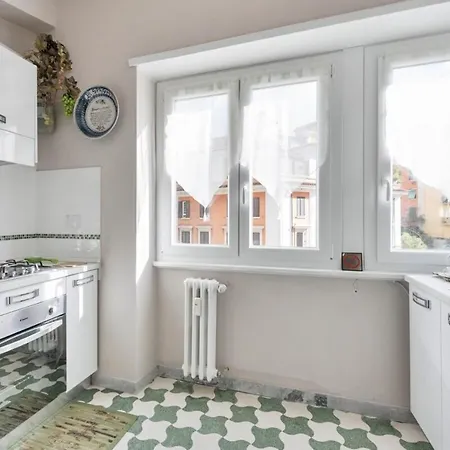 Regina Luxury Flat Apartment Rome