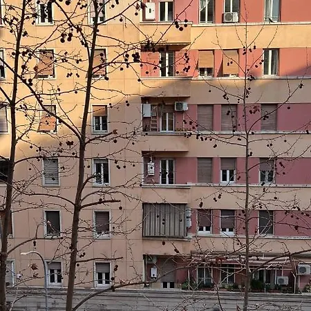 Luciano Licia Konukevi Roma