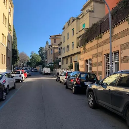 San Saba Street 50 Apartment