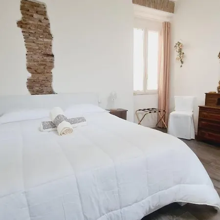 Trastevere Rome's Heart Charming & Cozy 2 Apartment *