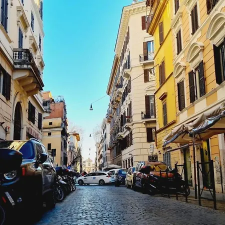 Trastevere Rome's Heart Charming & Cozy 2 Rome