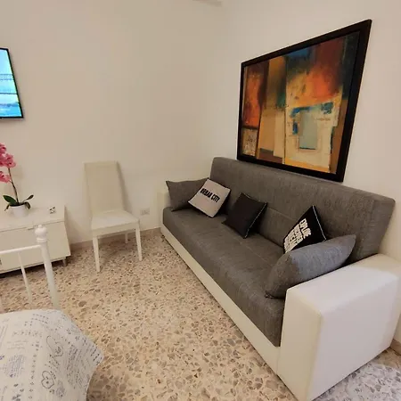 Sergio Tourist Close Tiburtina Station 3*