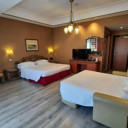 Western Rivoli 4* Rom