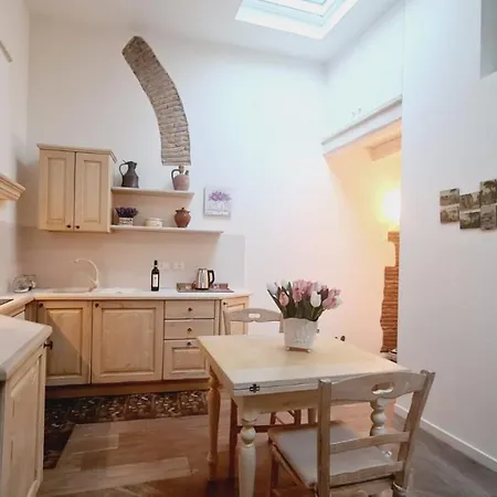 Apartment Trastevere Rome's Heart Charming & Cozy 2 Rome