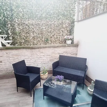 Apartment Trastevere Rome's Heart Charming & Cozy 2 Rome