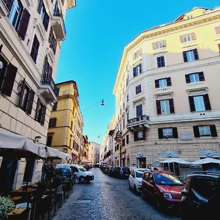 Apartment Trastevere Rome's Heart Charming & Cozy 2 *