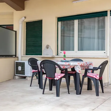 Locazione Turistica Via Dei Savorelli 120 Apartment Rome